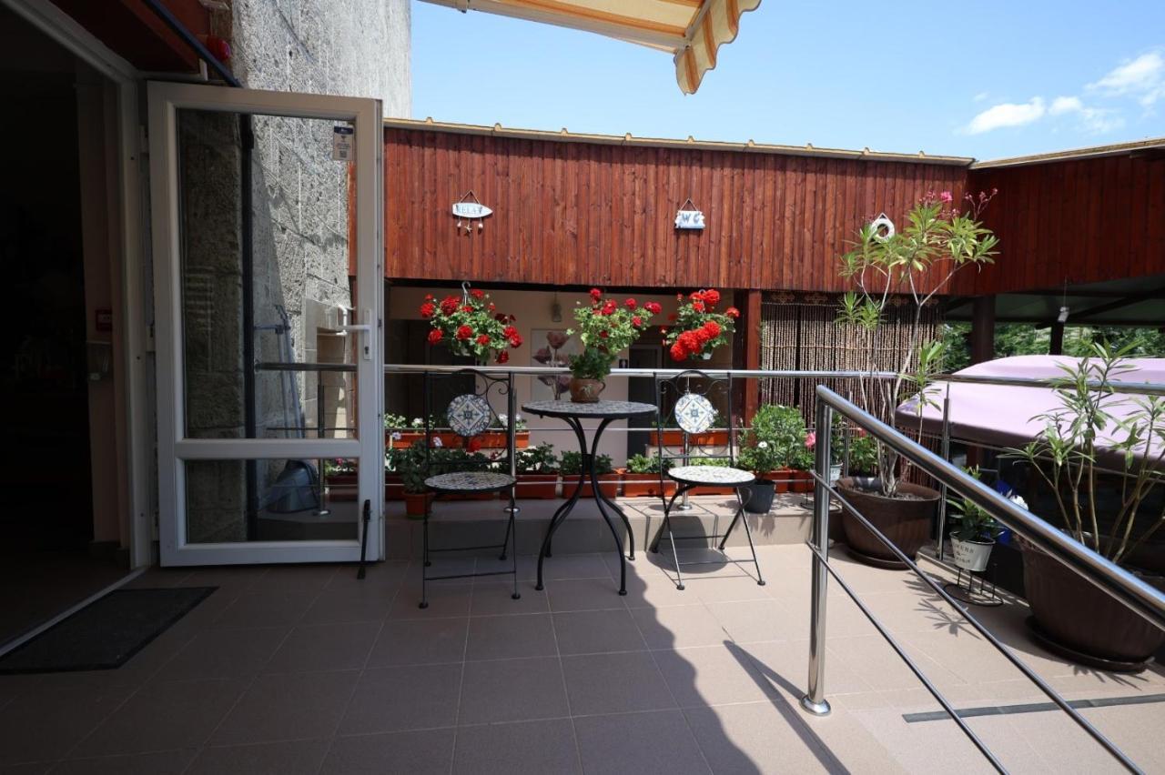 Fagaras Hostel Észak-Eforie Kültér fotó